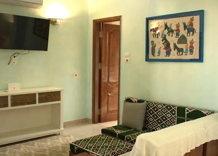 36 Southwalk * El Qoseir